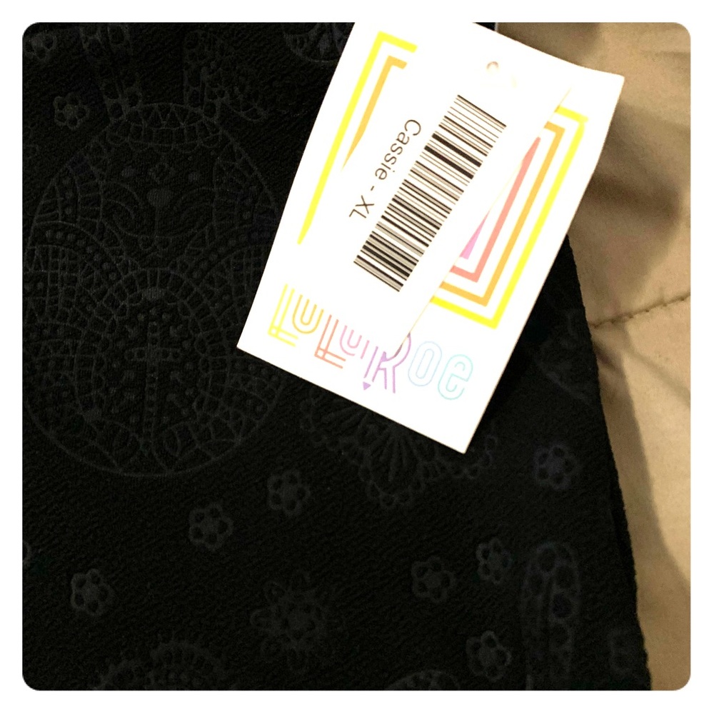 LuLaRoe Cassie Pencil Skirt